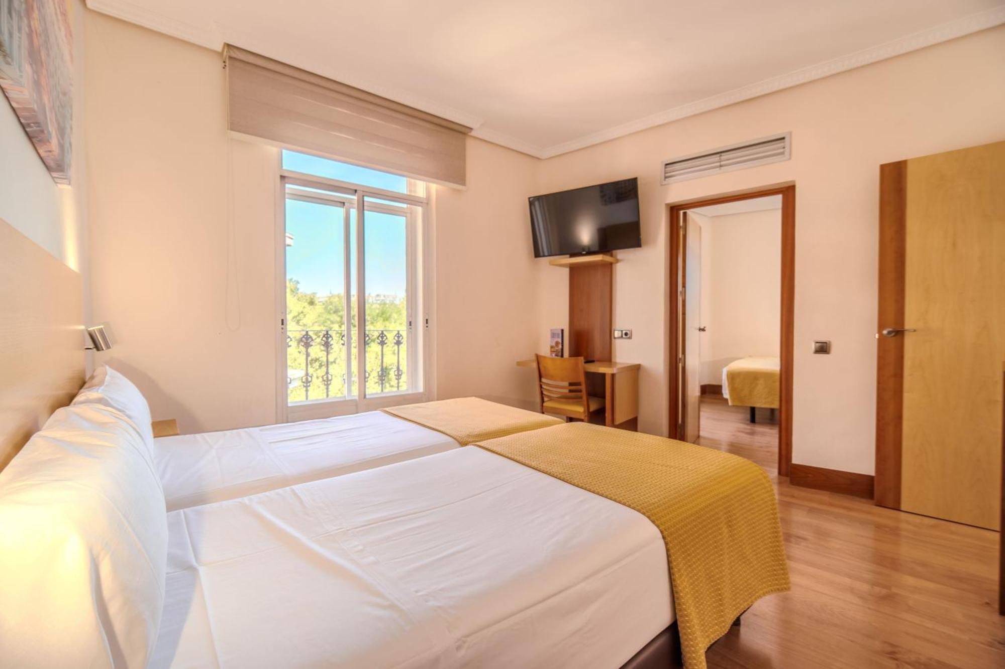 Itc Mora By Soho Boutique Hotel Madrid Ngoại thất bức ảnh