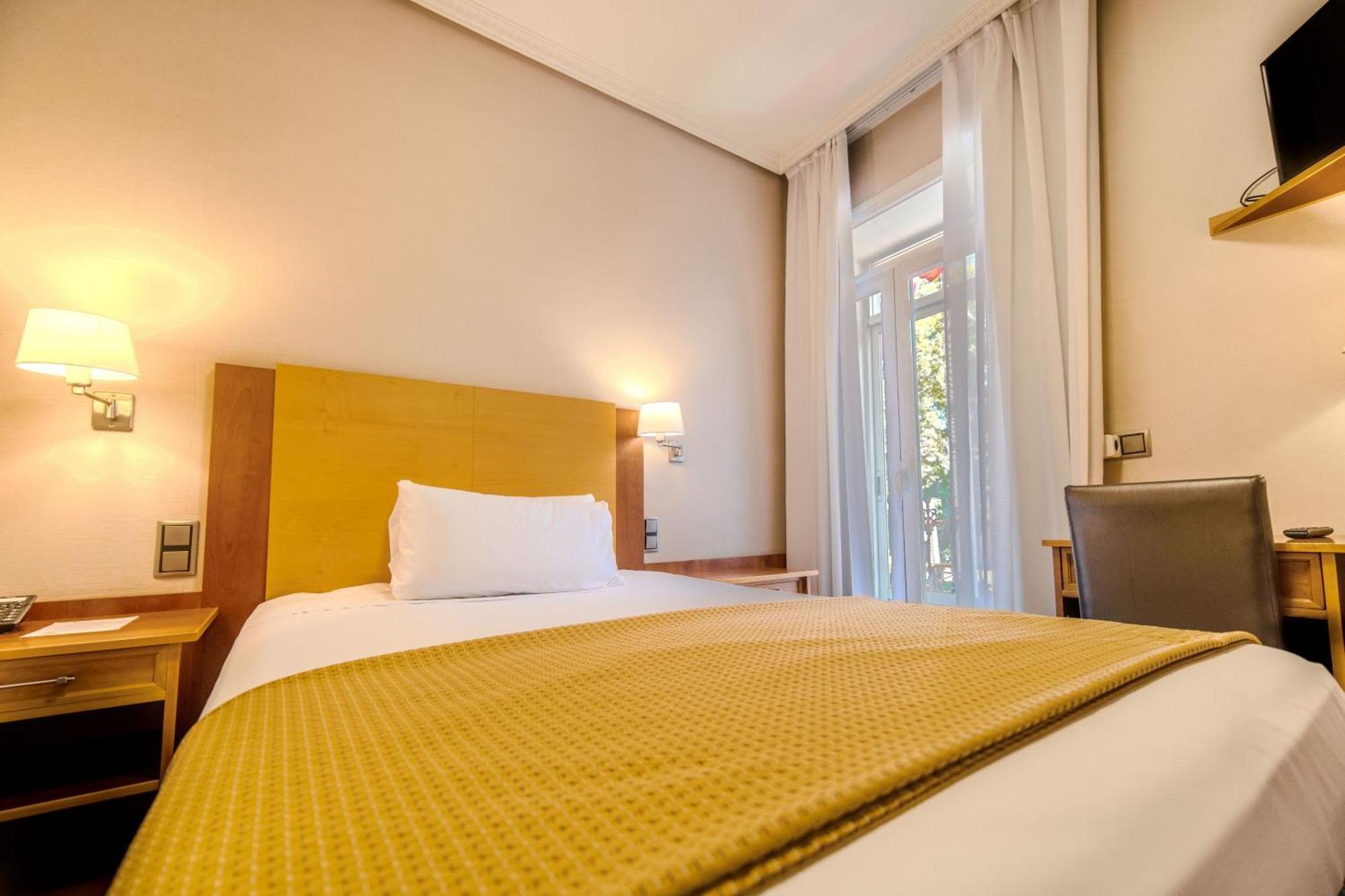 Itc Mora By Soho Boutique Hotel Madrid Ngoại thất bức ảnh