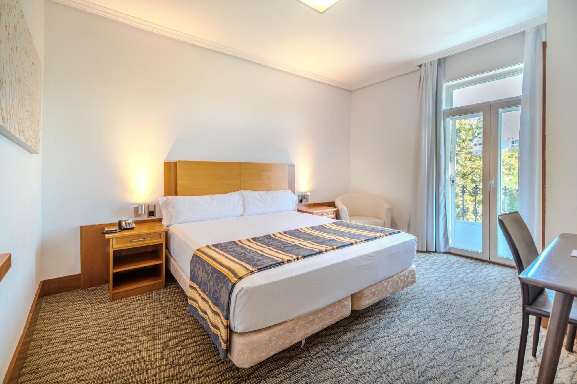 Itc Mora By Soho Boutique Hotel Madrid Ngoại thất bức ảnh